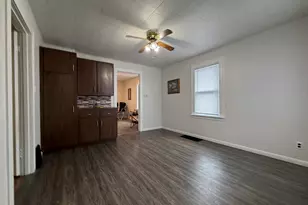 1617 Pine St, Ottawa, IL 61350 - Photo 5