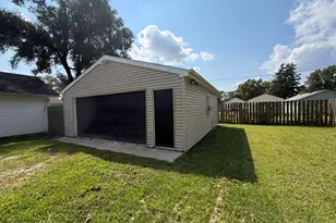 1617 Pine St, Ottawa, IL 61350 - Photo 19