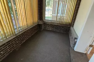 8129 S Evans Ave, Chicago, IL 60619 - Photo 5