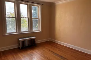 2840 W Addison St, Chicago, IL 60618 - Photo 3