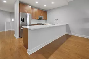 850 N Lake Shore Dr, Chicago, IL 60611 - Photo 3