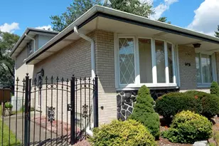 6436 W 89th Pl, Oak Lawn, IL 60453 - Photo 3