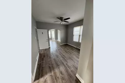 707 E 92nd Place, Chicago, IL 60619 - Photo 7