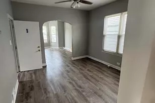 707 E 92nd Pl, Chicago, IL 60619 - Photo 7