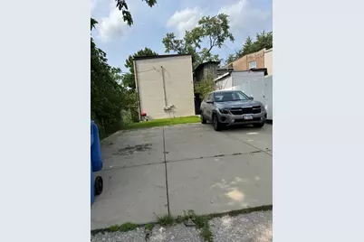 707 E 92nd Place, Chicago, IL 60619 - Photo 9