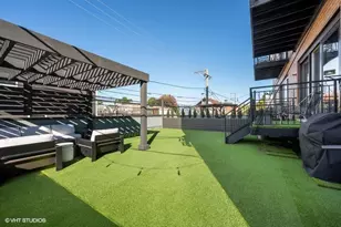 2550 W Fullerton Ave, Chicago, IL 60647 - Photo 19