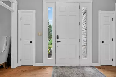 13701 Oak Tree Lane, Lemont, IL 60439 - Photo 5