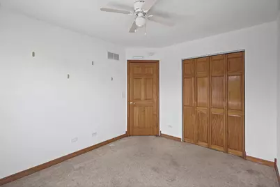398 Essex Drive, Oswego, IL 60543 - Photo 17