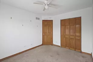 398 Essex Dr, Oswego, IL 60543 - Photo 17