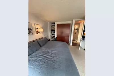 30 E Huron Street #1104, Chicago, IL 60611 - Photo 15