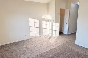 [Address not provided], Hoffman Estates, IL 60169 - Photo 11
