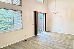 [Address not provided], Hoffman Estates, IL 60169 - Photo 9