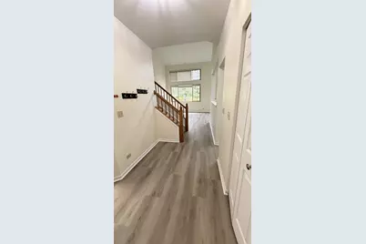 [Address not provided], Hoffman Estates, IL 60169 - Photo 3