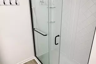 [Address not provided], Hoffman Estates, IL 60169 - Photo 15