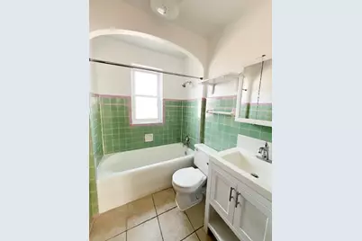 328 Green Bay Road #3, Highwood, IL 60040 - Photo 7