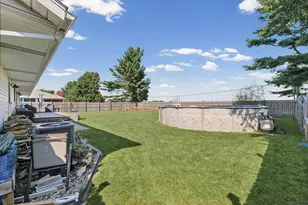 65 Chestnut Ct, Champaign, IL 61822 - Photo 31