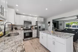 65 Chestnut Ct, Champaign, IL 61822 - Photo 13