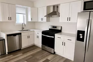 6257 S Newland Ave, Chicago, IL 60638 - Photo 3
