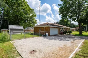 203 E Bullard St, Forrest, IL 61741 - Photo 31
