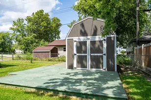 203 E Bullard St, Forrest, IL 61741 - Photo 29
