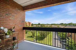 [Address not provided], Glenview, IL 60025 - Photo 19