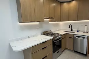 4155 W Addison St, Chicago, IL 60641 - Photo 7