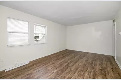 726 N Webster Circle, Kankakee, IL 60901 - Photo 3