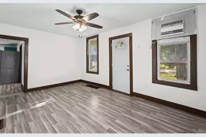 1304 SE 2nd Avenue, Aledo, IL 61231 - Photo 15