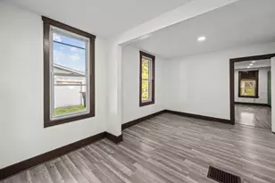 1304 SE 2nd Ave, Aledo, IL 61231 - Photo 25