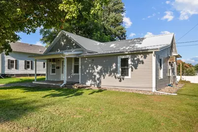 1304 SE 2nd Avenue, Aledo, IL 61231 - Photo 5
