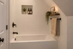 9236 S Blackstone Ave, Chicago, IL 60619 - Photo 13
