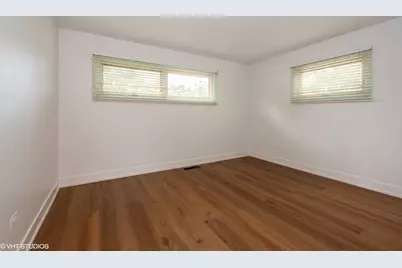8223 N Washington Street, Niles, IL 60714 - Photo 23