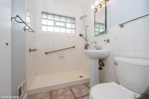 8223 N Washington St, Niles, IL 60714 - Photo 21