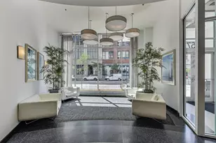 757 N Orleans St, Chicago, IL 60654 - Photo 3