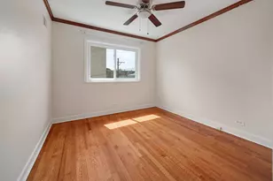 7248 N Ridge Blvd, Chicago, IL 60645 - Photo 17