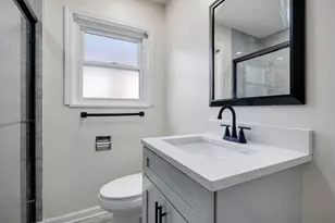 7248 N Ridge Blvd, Chicago, IL 60645 - Photo 19