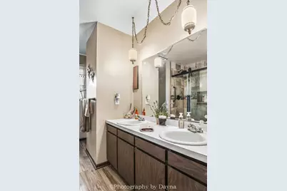 6070 Darline Drive, Saint Anne, IL 60964 - Photo 13