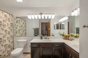 2309 Meadows Ln, Round Lake Beach, IL 60073 - Photo 17