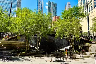 175 E Delaware Pl, Chicago, IL 60611 - Photo 3