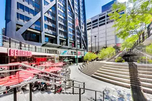 175 E Delaware Pl, Chicago, IL 60611 - Photo 31