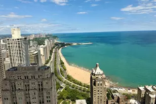 175 E Delaware Pl, Chicago, IL 60611 - Photo 5