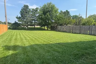 1622 Liberty St, Hanover Park, IL 60133 - Photo 23