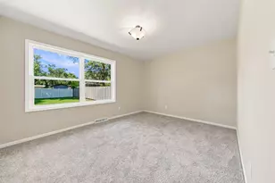 509 N Park Ave, Aurora, IL 60506 - Photo 15