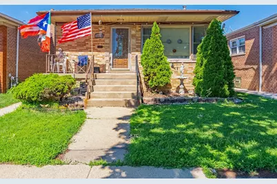 11120 S Ewing Avenue, Chicago, IL 60617 - Photo 1