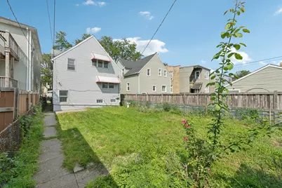 4421 W Montana Street, Chicago, IL 60639 - Photo 15