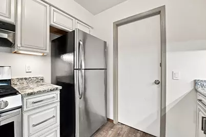 [Address not provided], Aurora, IL 60505 - Photo 11