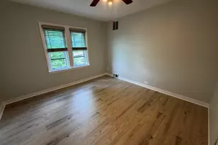 9916 Irving Park Rd, Schiller Park, IL 60176 - Photo 7