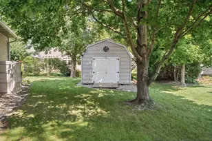 2002 Spruce Ln, Monticello, IL 61856 - Photo 49