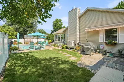 2002 Spruce Lane, Monticello, IL 61856 - Photo 43