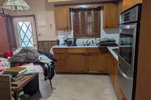 420 Earl Ave, Joliet, IL 60436 - Photo 7